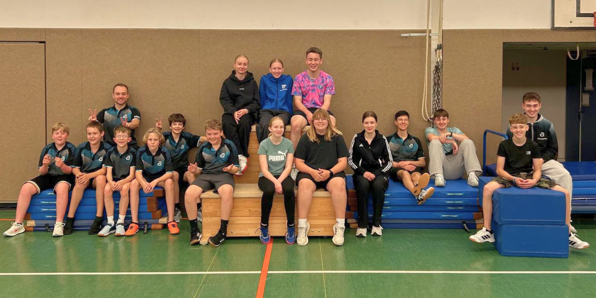 Tischtennis-Jugend feiert gelungenen Saisonabschluss